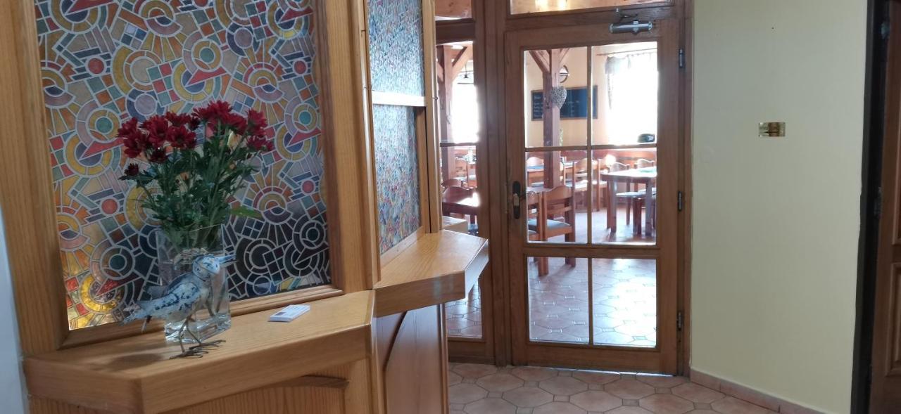 Hotel Zlaty Potok Nicov  Bagian luar foto