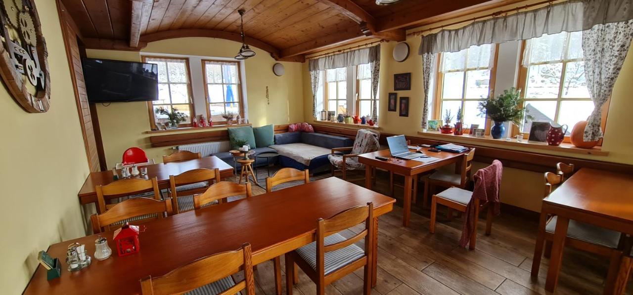 Hotel Zlaty Potok Nicov  Bagian luar foto