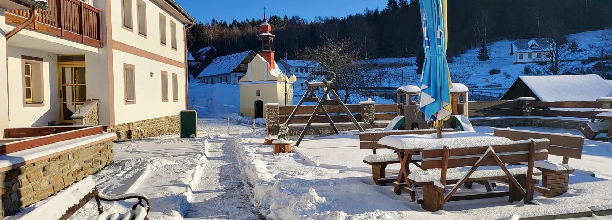 Hotel Zlaty Potok Nicov  Bagian luar foto